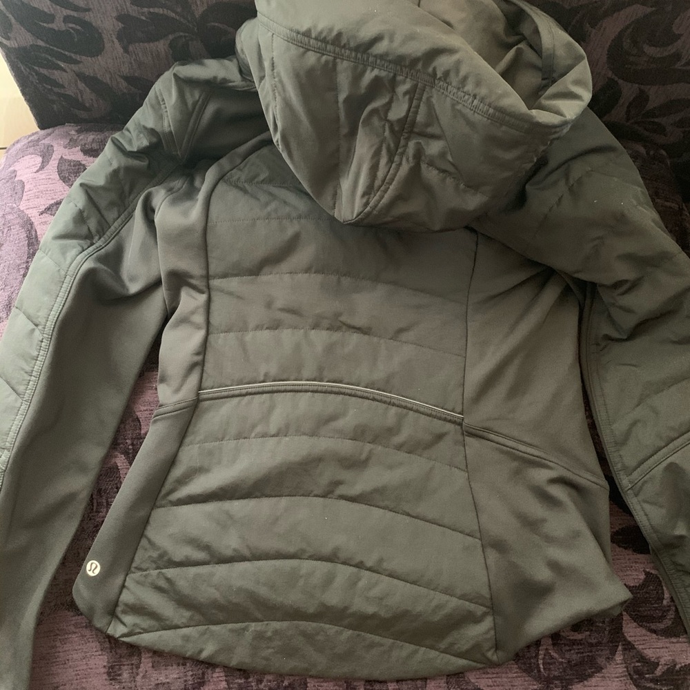 NWT Lululemon Another Mile Jacket Black - Picture 10 of 10